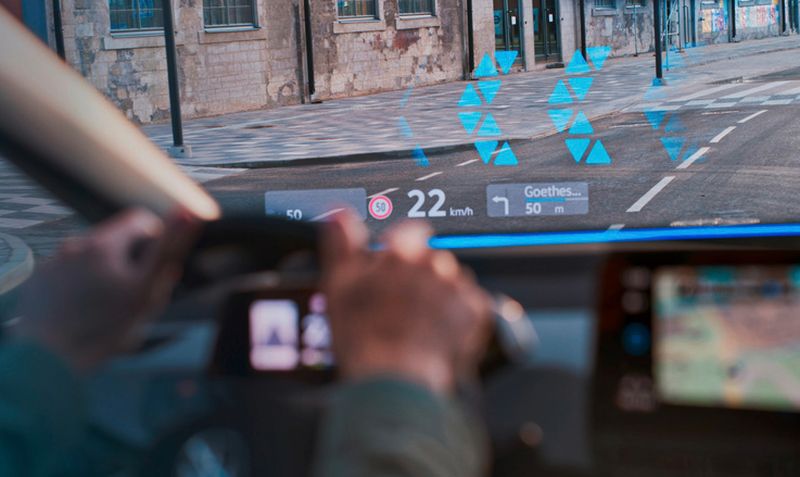 The Transparent Cockpit: Why a Glass Speedometer and Map for Cars is the Next Frontier in Driving Automation