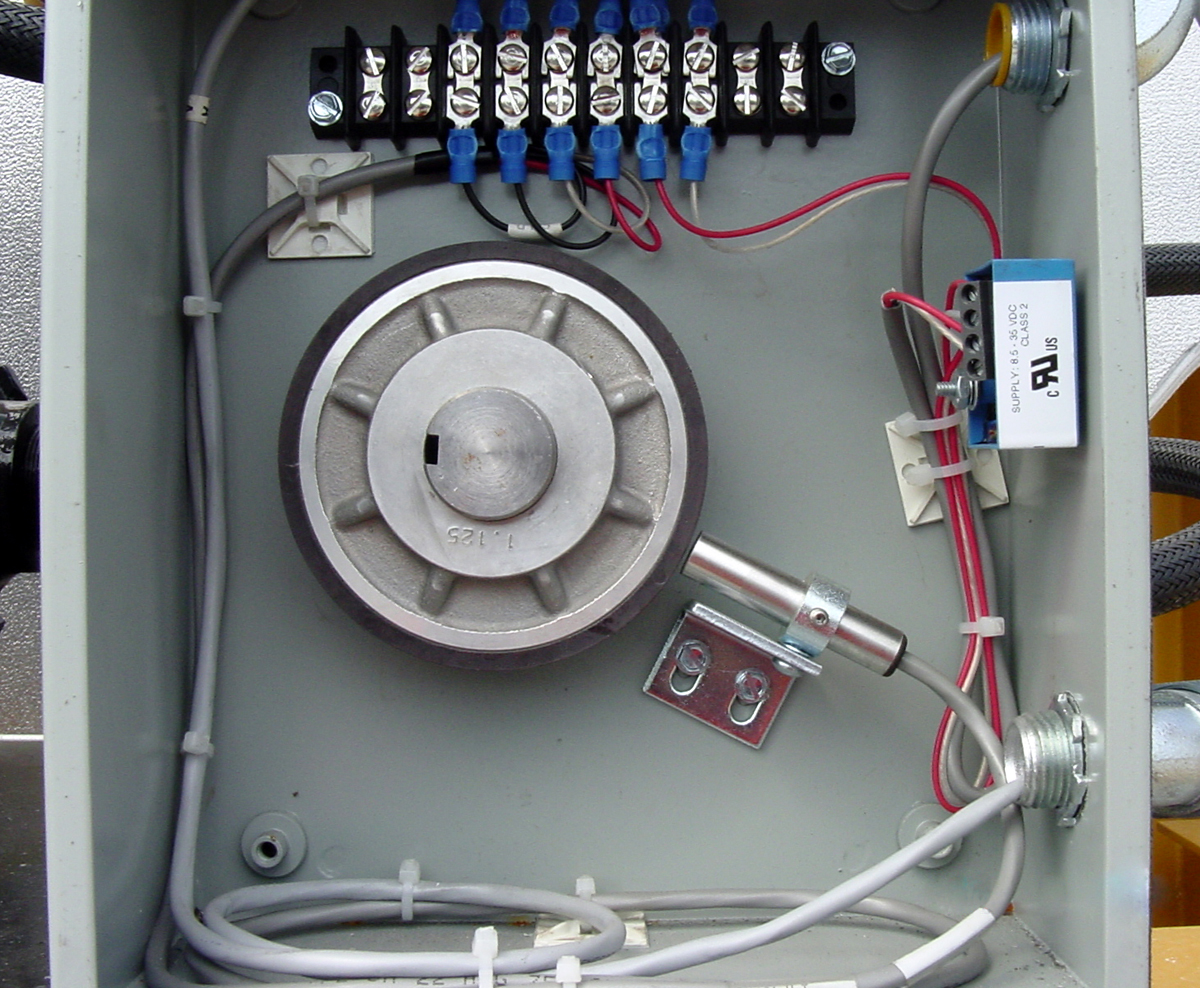 Beyond the Jitter: Troubleshooting a Speedometer Needle That Jumps Back and Forth