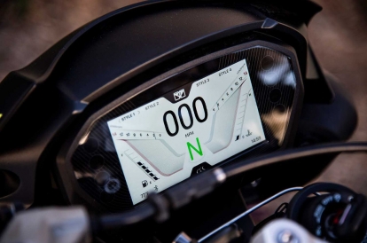 The Great Dash Debate: Are Motorbike Speedometers in KM or Miles? A Modern Tech Guide